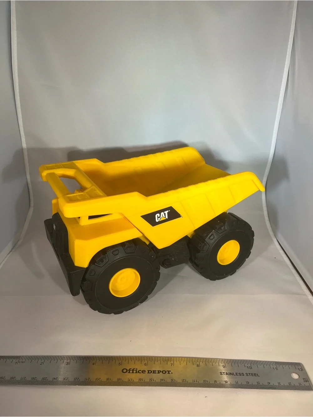 CAT Construction Toys Dump Truck & Excavator Vehicle Lot Preschool Toy Set